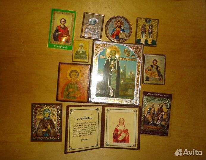 Иконы. Много святых