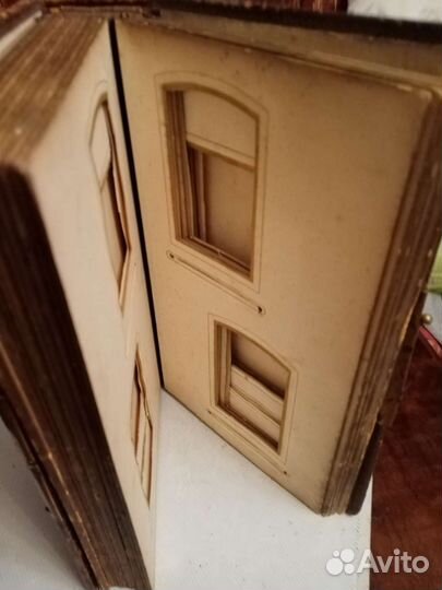 Старинный фотоальбом