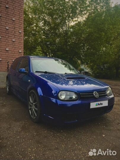 Volkswagen Golf 2.0 МТ, 1999, 250 000 км