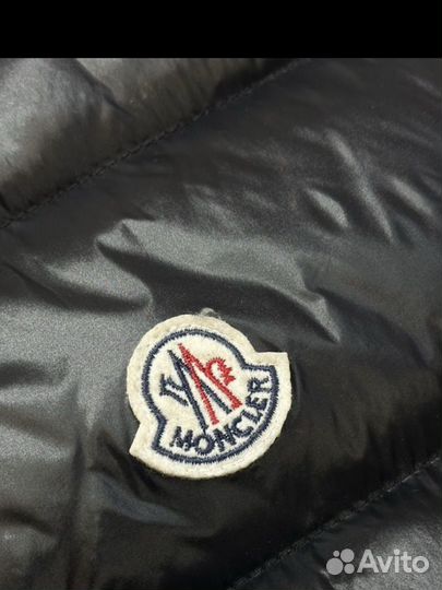 Жилетки Moncler Синяя, Черная,Зеленая