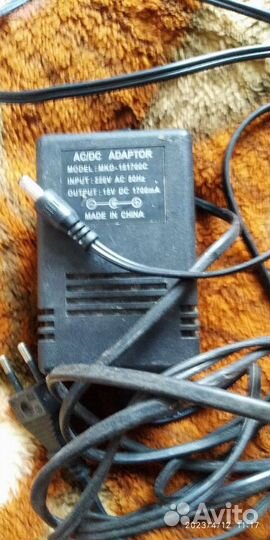 AC/DC adaptor