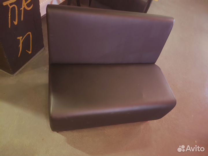 Диваны для кафе