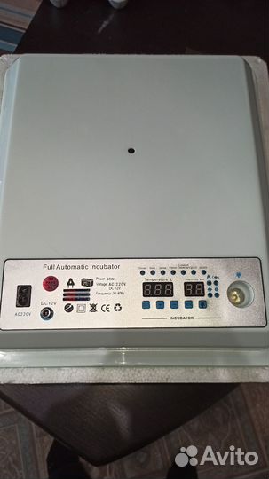 Инкубатор для яиц автоматический