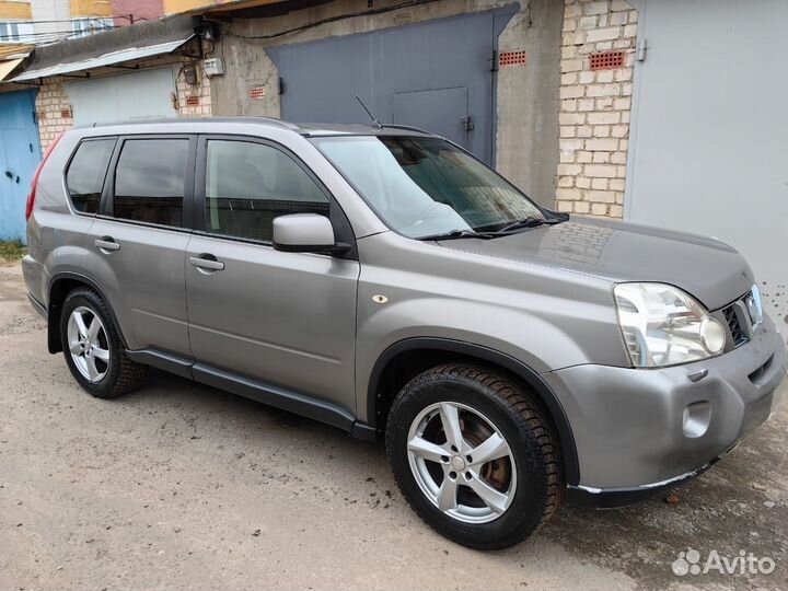 Nissan X-Trail 2.0 МТ, 2010, 200 000 км