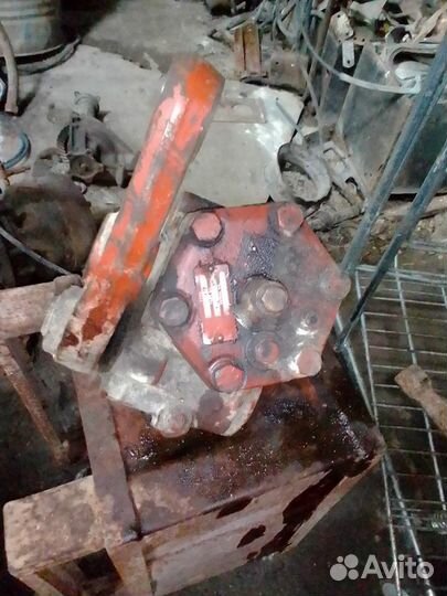 Редуктор рулевой Mersedes a3854610401