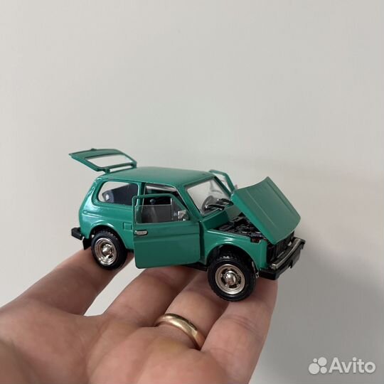 Модель автомобиля Нива 2121