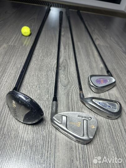 Набор клюшек для гольфа