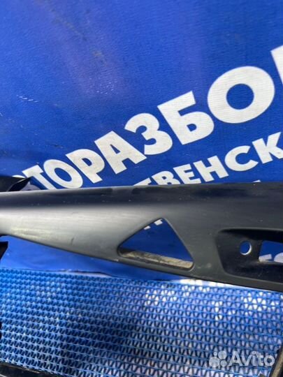 Накладка центральной консоли Ford Focus 1 седан