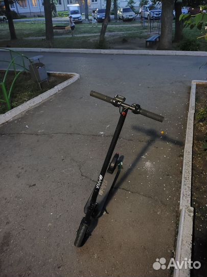 Электросамокат Hiper Slim VX900