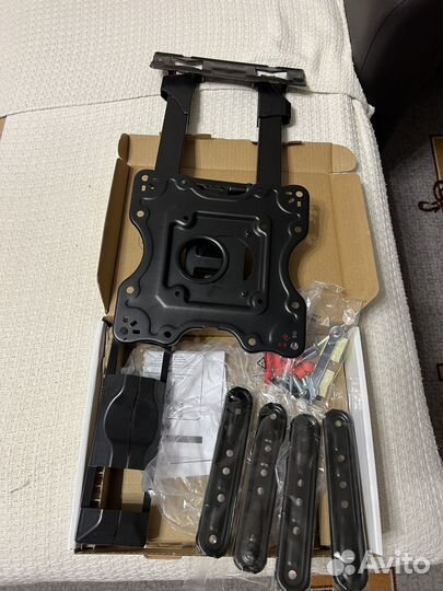 Кронштейн для телевизора