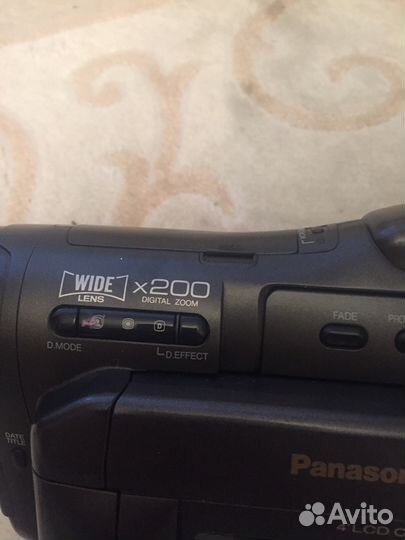 Продам видео камеру