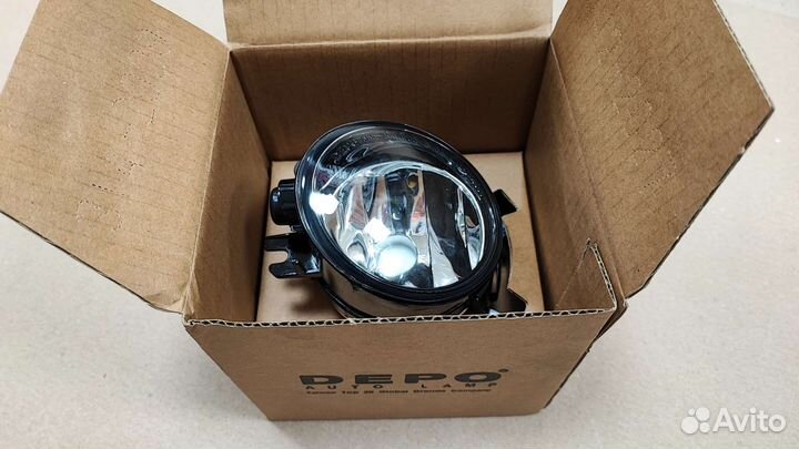 Фара противотуманная левая Skoda Octavia 04