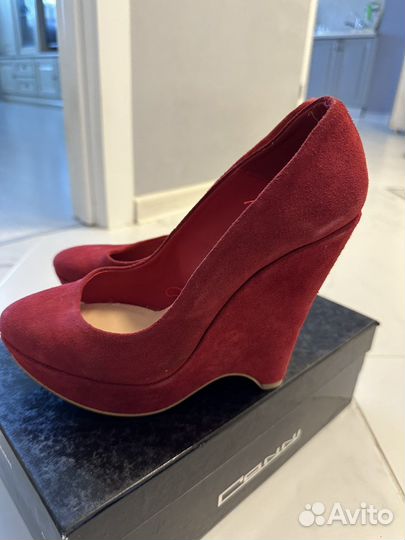 Туфли женские 38 размер