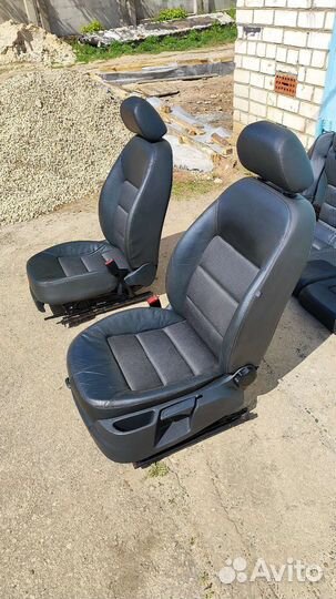 Сиденья skoda octavia a5 кожаные