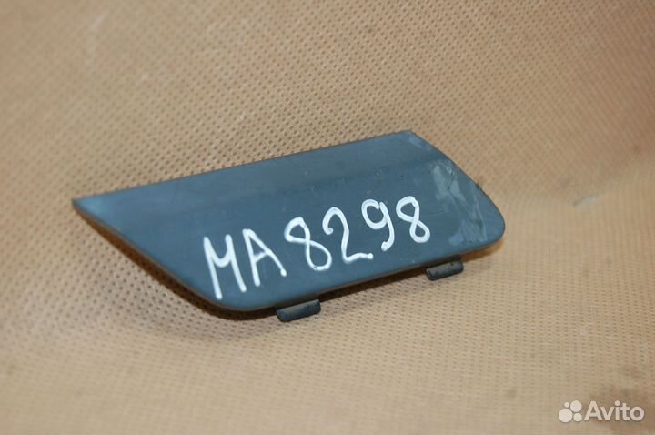 Заглушка бампера переднего - Opel Astra J GTC