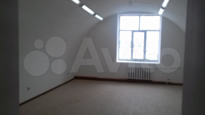 Торговое помещение, 35 м²