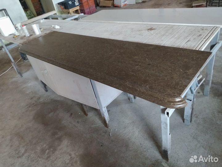 Подоконник из кварцевого агломерата