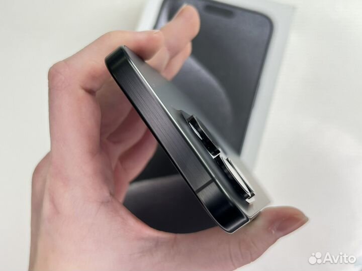 69 циклов 100% iPhone 15 Pro 128Gb Black sim+esim