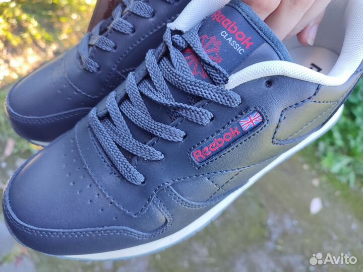 Кроссовки кожаные Reebok classic