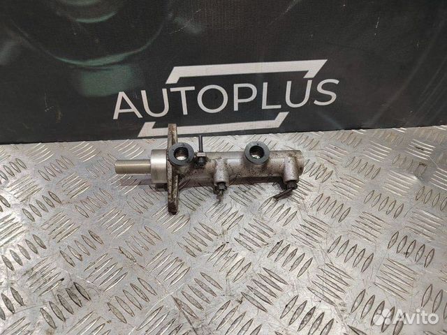 Главный тормозной цилиндр Hyundai Elantra HD 1.6