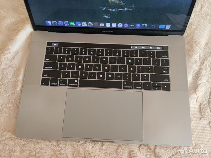 MacBook Pro 15 3017 500 SSD / 560 4 gb