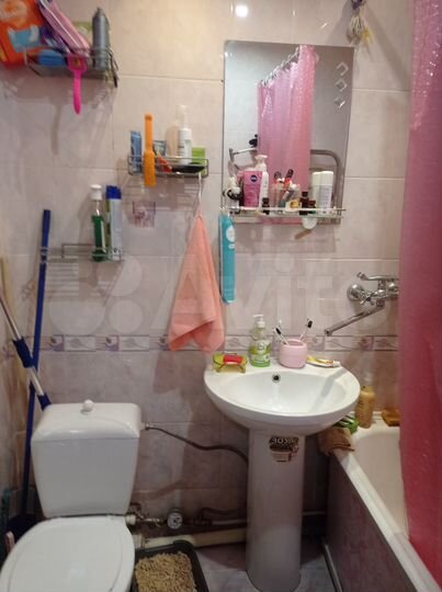 2-к. квартира, 42 м², 5/5 эт.