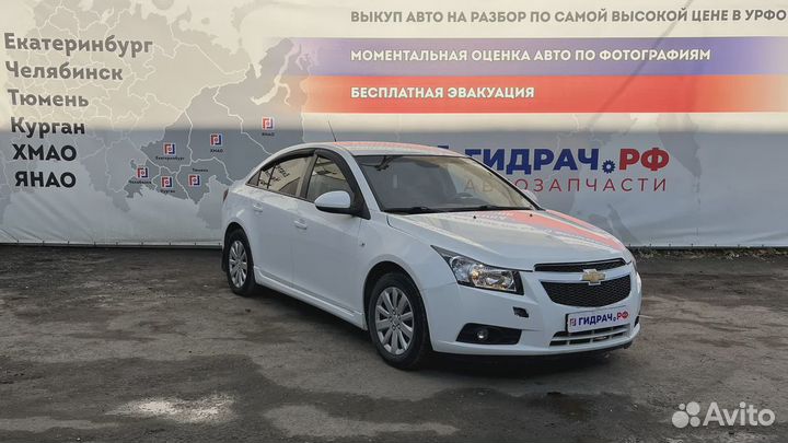 Капот Chevrolet Cruze 94537888