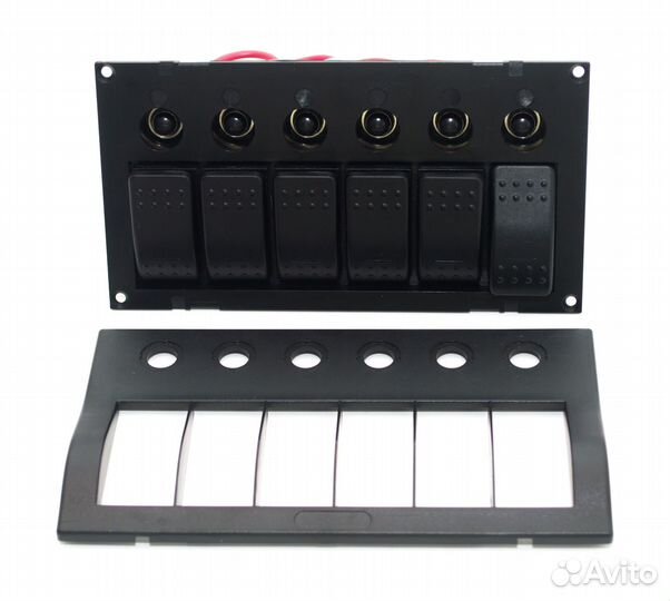 Панель бортового питания для катера