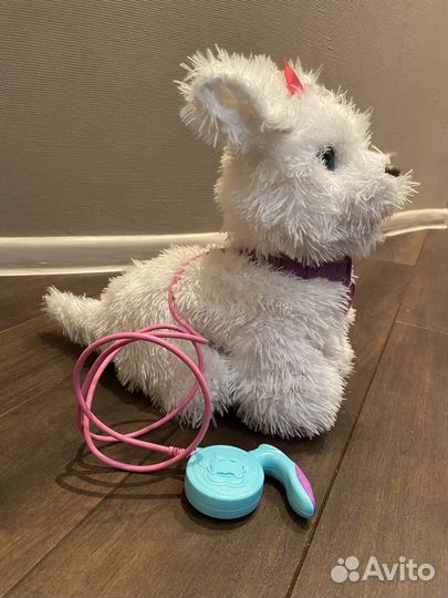 Интерактивная собака на поводке furreal friends