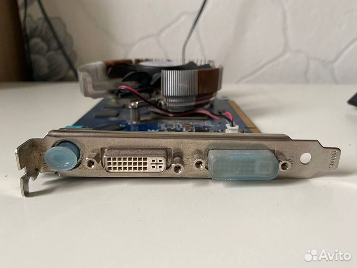 Видеокарта GeForce 7950 GT