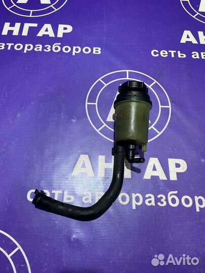 Бачок гидроусилителя Land Rover Freelander 2