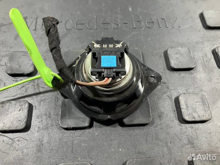 Динамик торпедо Audi Q7 4L рест. 2012 4F0035412B