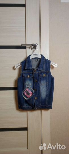 Джинсовая жилетка для девочки 128