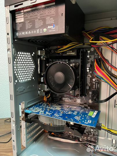 Игровой пк i3 6100 + hd 7700