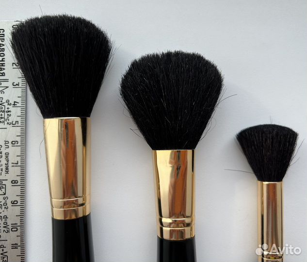 Кисти для макияжа Loreal