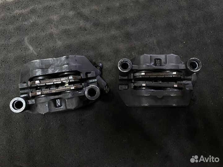 Суппорты Сняты с Honda CBR 600 RR 2011г