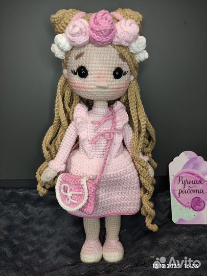 Кукла вязаная ручной работы