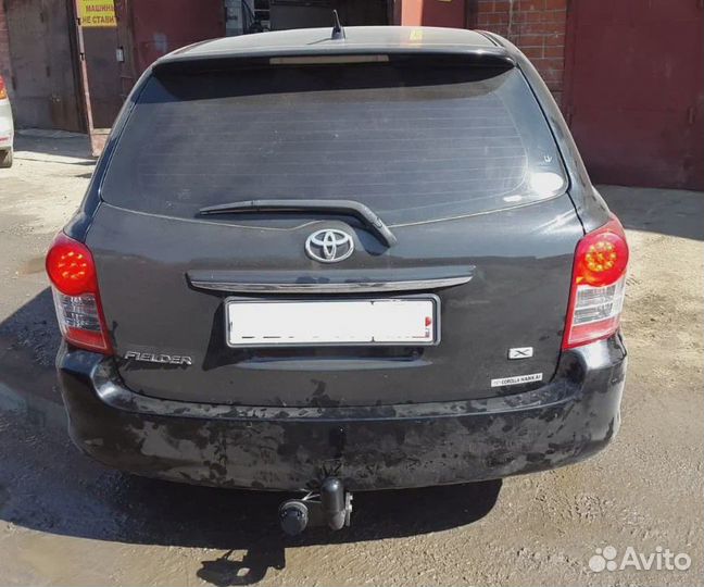 Фаркоп для Toyota Fielder 2000-2012