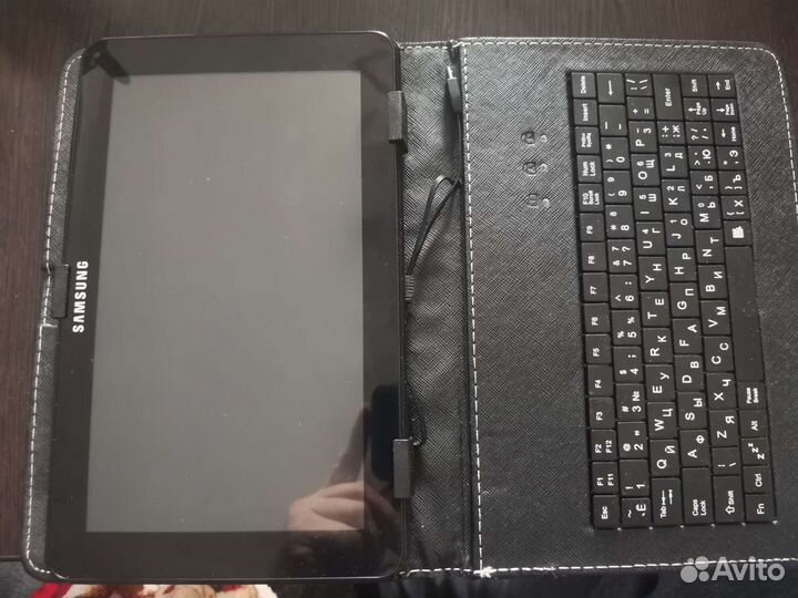 Планшет + клавиатура чехол