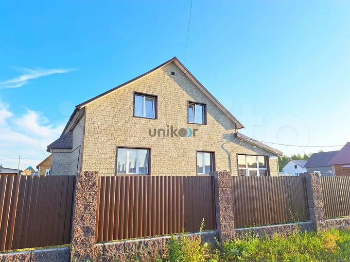 Дом 139 м² на участке 10 сот.