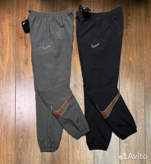 Спортивные штаны nike