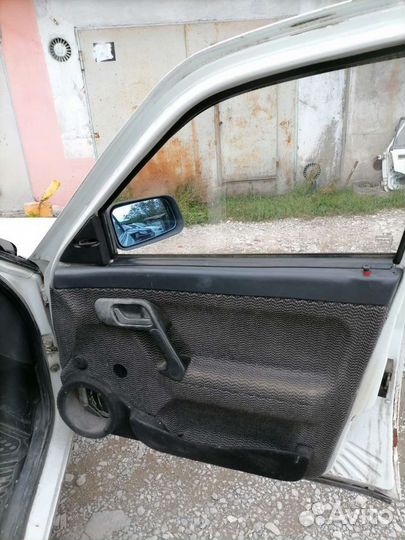 Обшивки дверей(дверные карты) ваз, лада 2110,2111