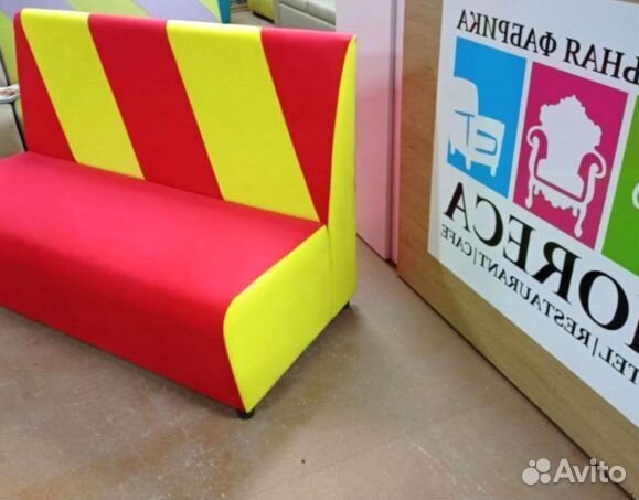 Диван для ресторанов и кафе