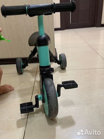 Беговел трехколесный