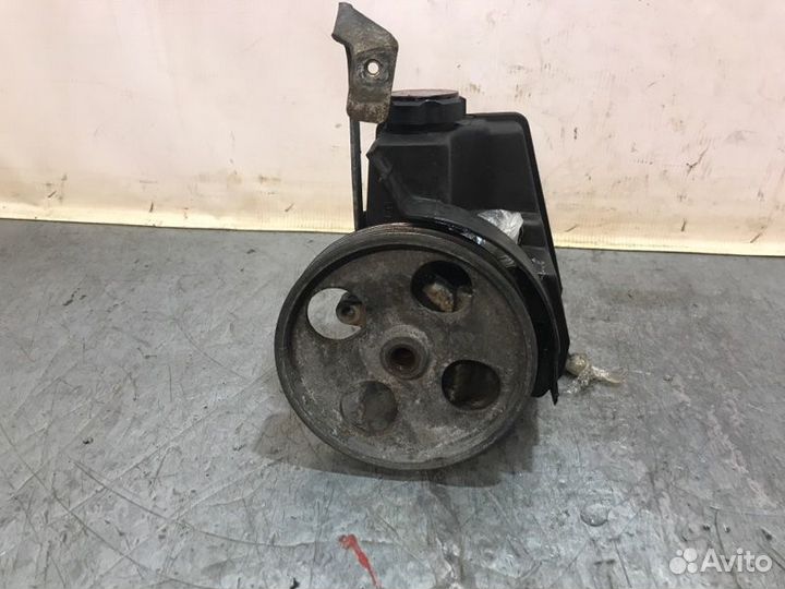 Насос гура Citroen Xsara Picasso универсал 1.6 I