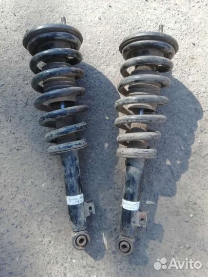 Переднии стойки mitsubishi