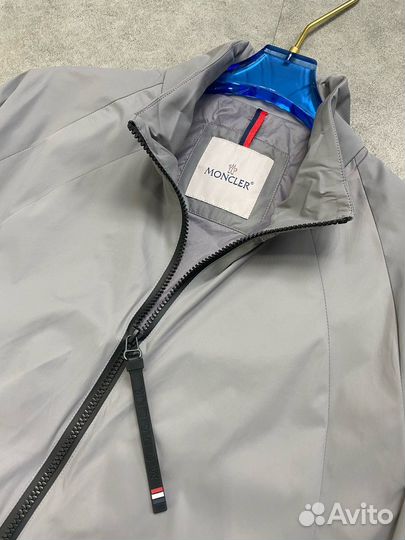 Ветровка moncler