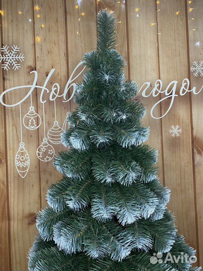 Елка искусственная заснеженная