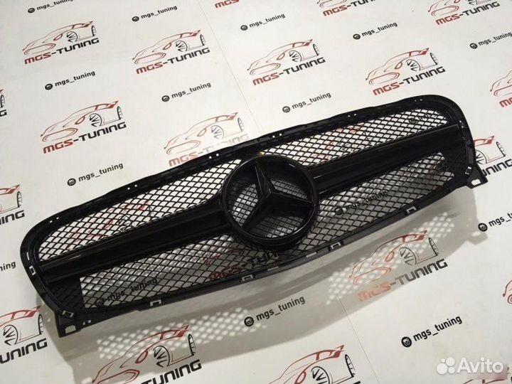 Решетка на Mercedes GLA в стиле 45амг Black