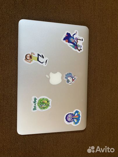 Apple MacBook Air 11 2011